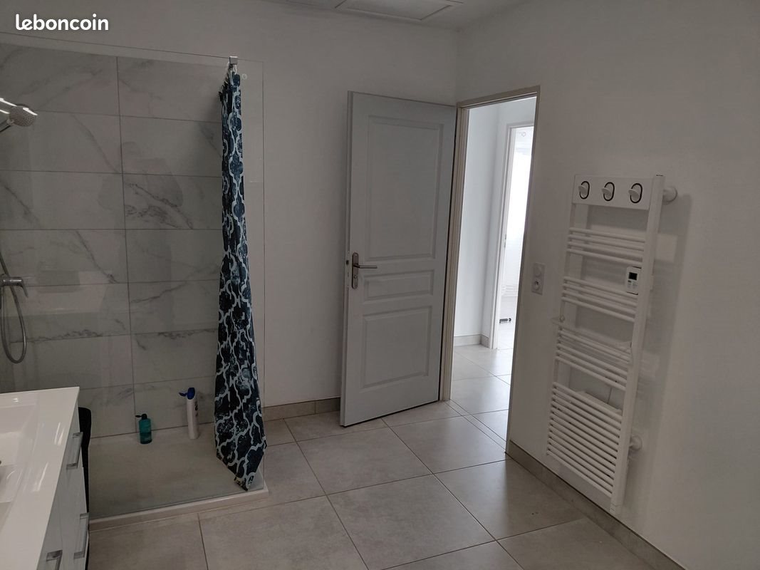 Appartement à louer, 90m², Le Castellet