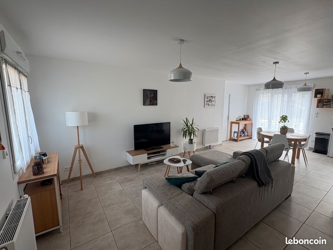 Maison à louer, 70m², Saint-Germain