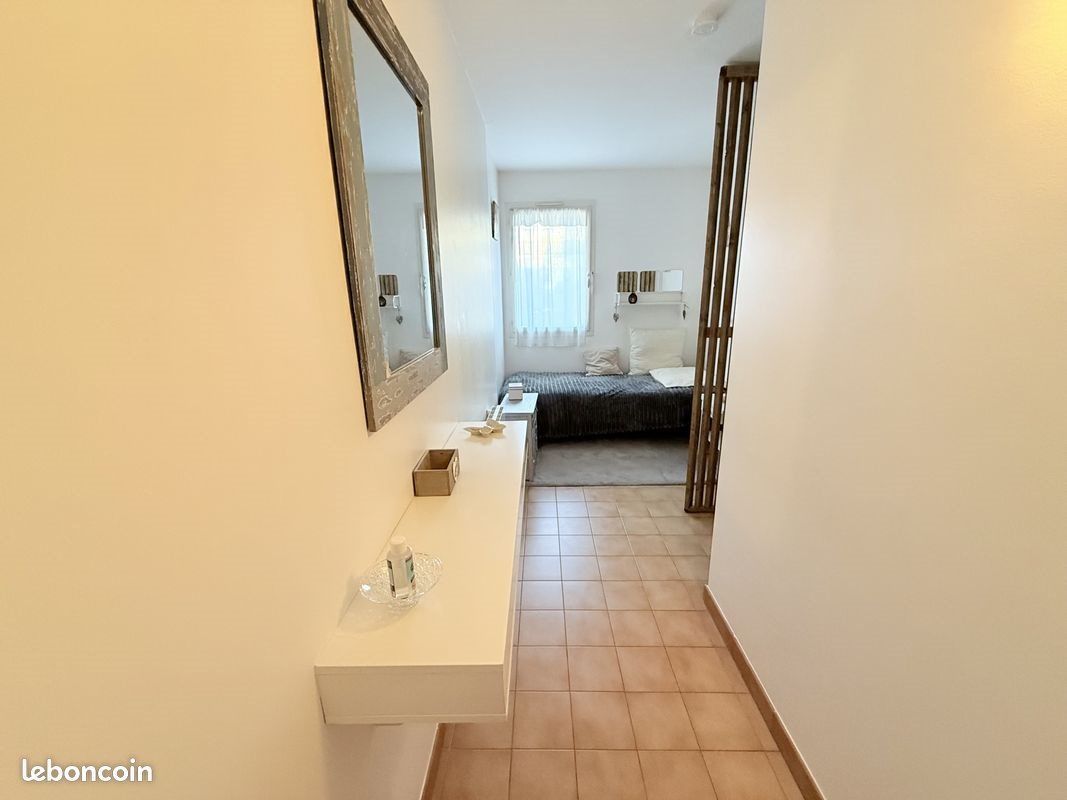 Appartement à louer, 23m², Sanary-sur-Mer