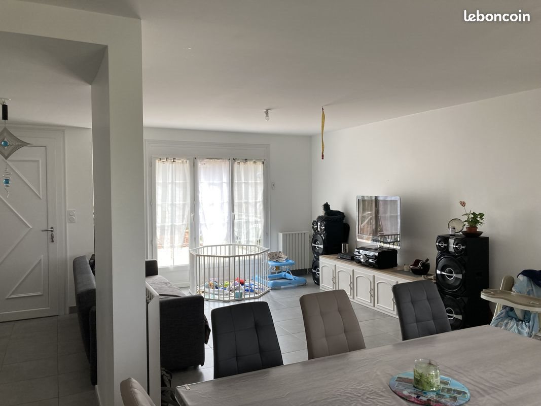 Maison à louer, 82m², Montrevault-sur-Èvre