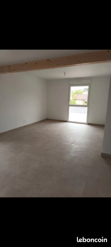 Appartement à louer, 47m², Valdahon