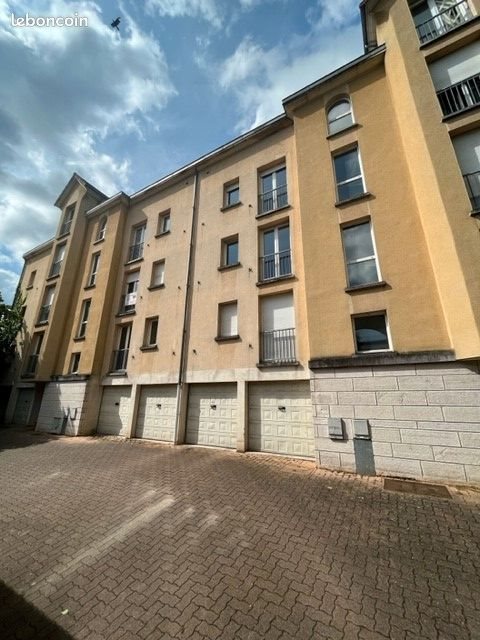 Appartement à louer, 27m², Autun