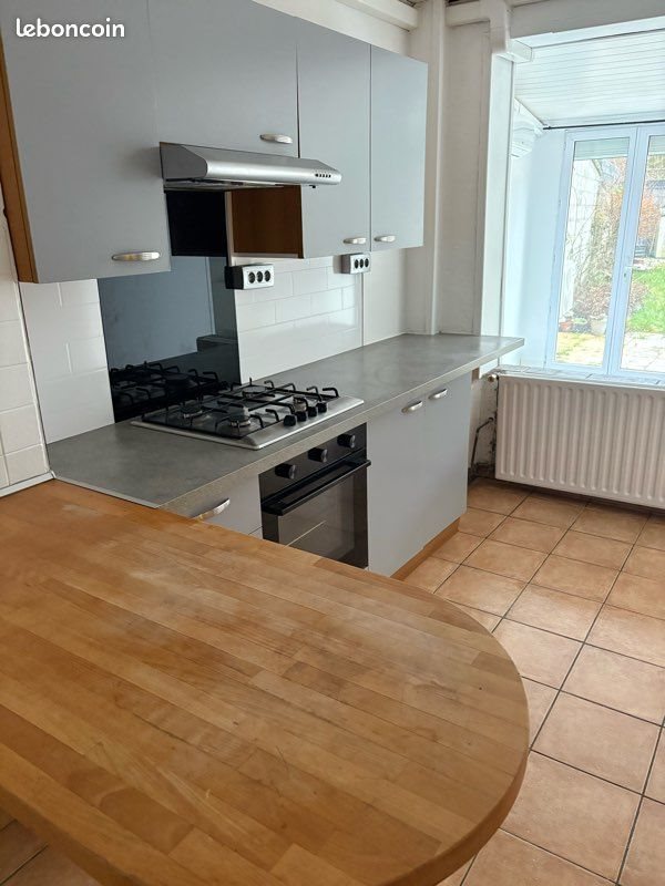 Appartement à louer, 60m², Wallers