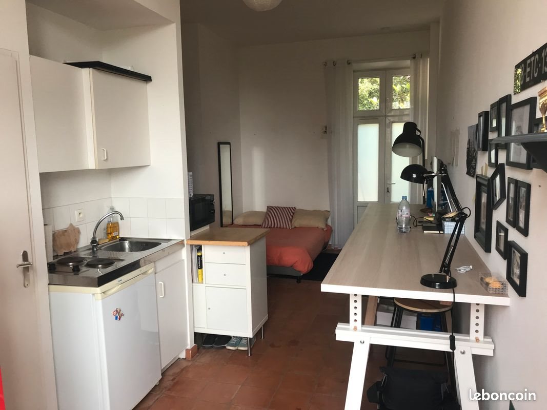 Appartement à louer, 23m², Marseille 9ème