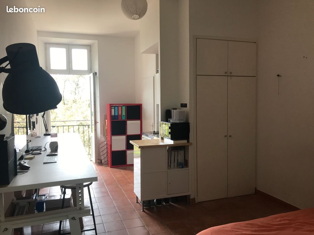 Appartement à louer, 23m², Marseille 9ème