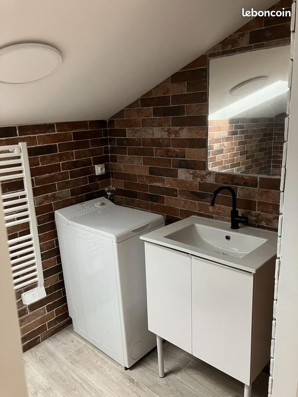 Appartement à louer, 18m², Saint-Etienne