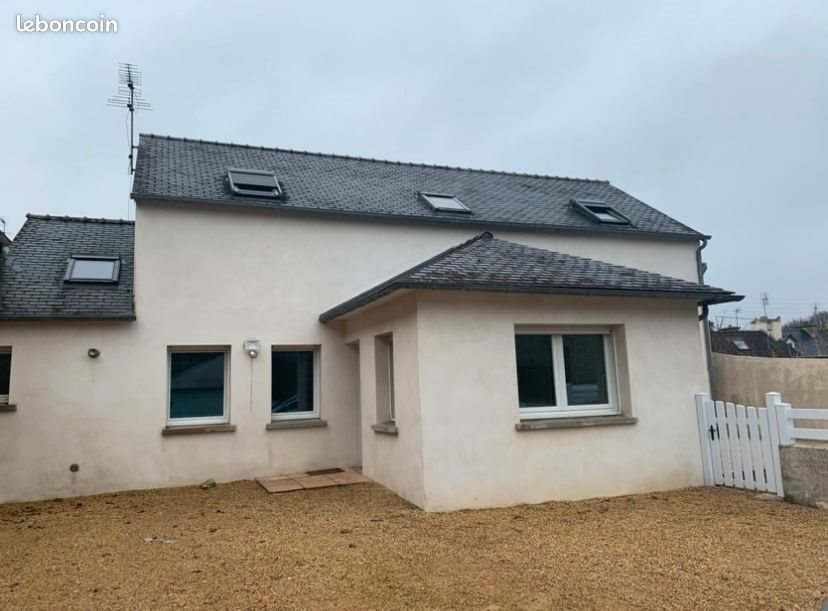 Maison à louer, 122m², Landivisiau