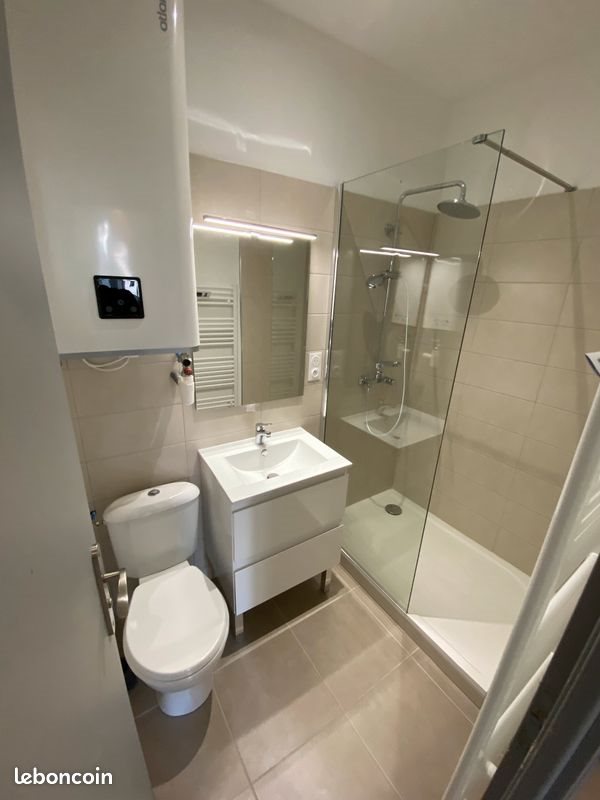 Appartement à louer, 22m², Nîmes