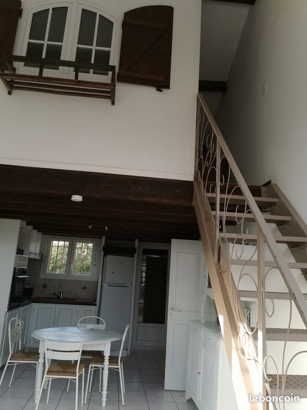 Appartement à louer, 50m², Pernes-les-Fontaines