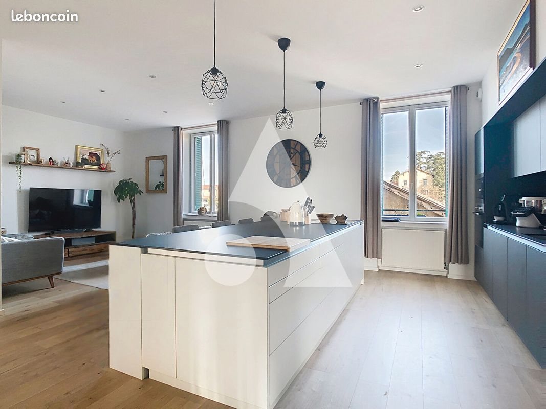 Appartement à vendre, 98m², Chazelles-sur-Lyon