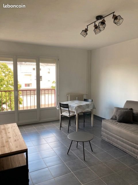 Appartement à louer, 29m², Angers