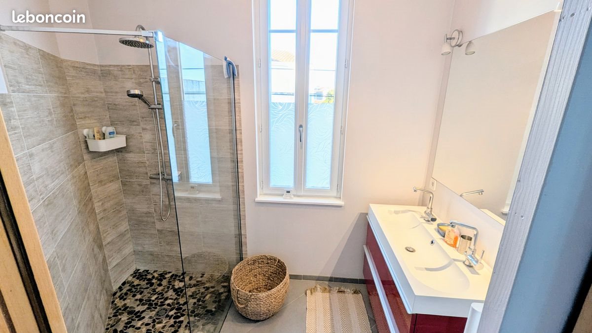 Maison à louer, 75m², Rochefort