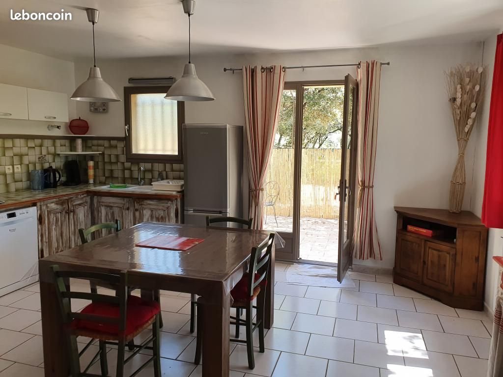 Maison à louer, 65m², Pernes-les-Fontaines