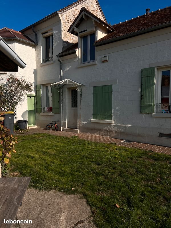 Maison à louer, 110m², Marines