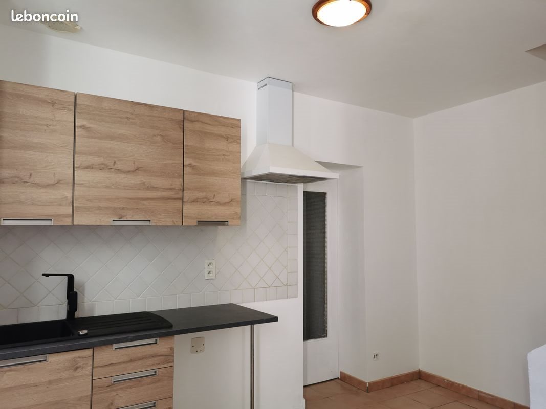 Maison à louer, 58m², La Livinière