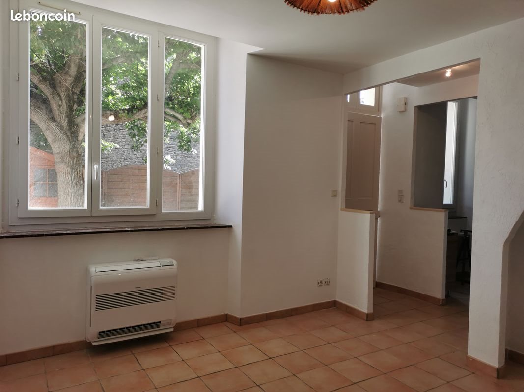 Maison à louer, 58m², La Livinière