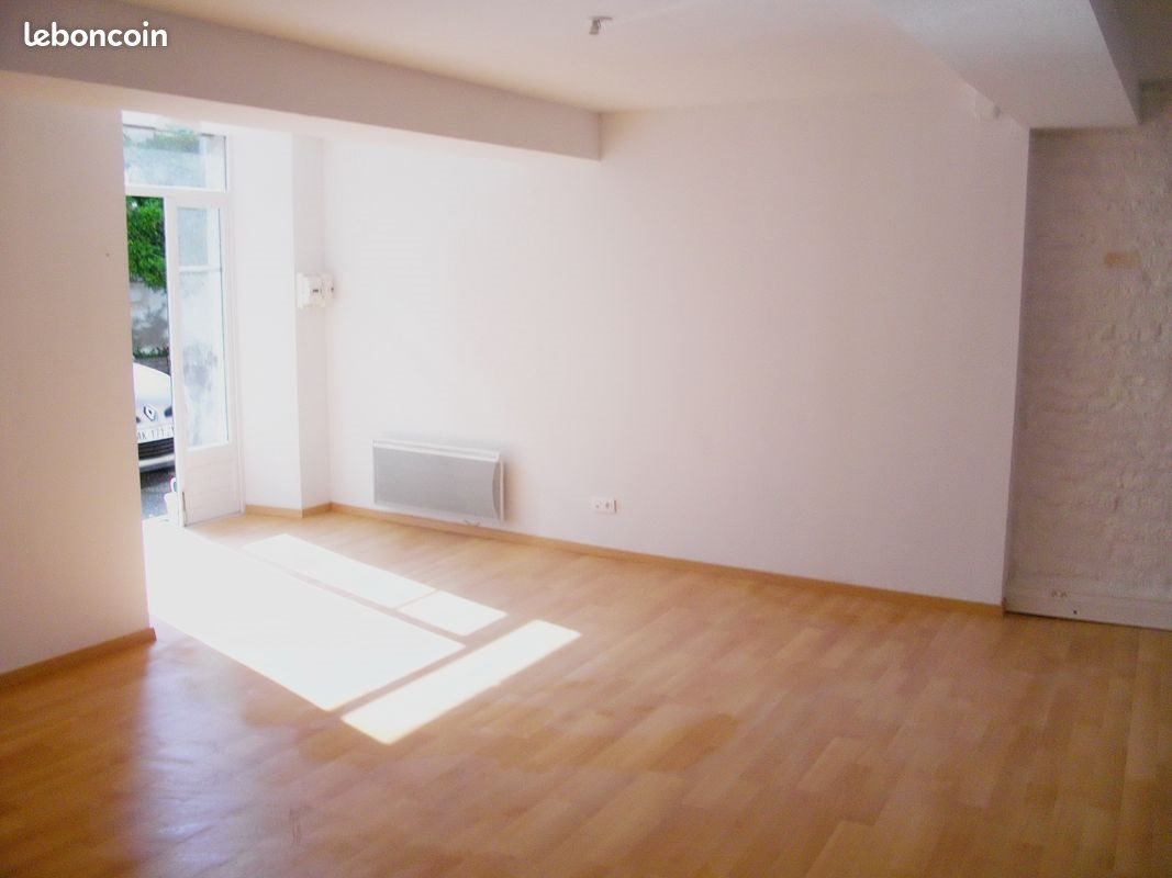 Appartement à louer, 42m², Prahecq