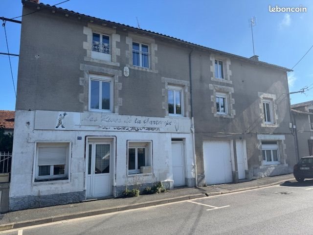 Appartement à vendre, 348m², Montmorillon