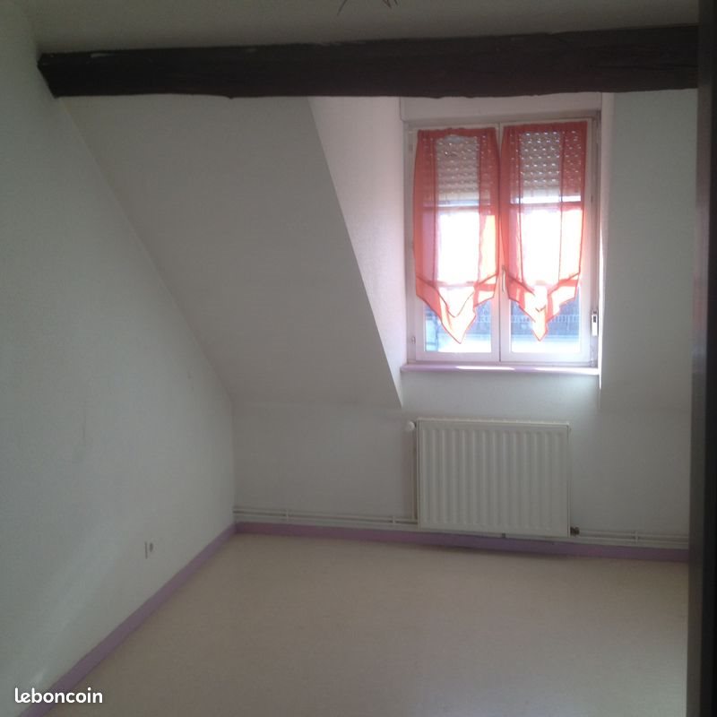 Appartement à louer, 75m², Lure