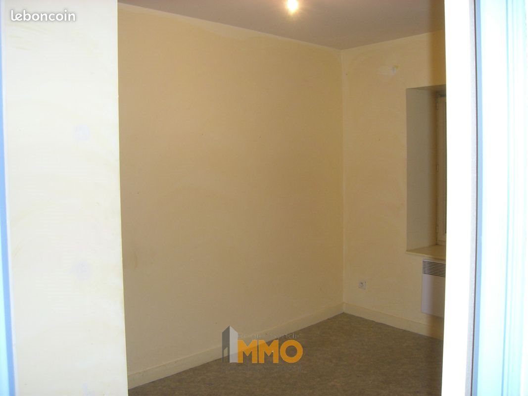 Appartement à louer, 57m², Yzeron