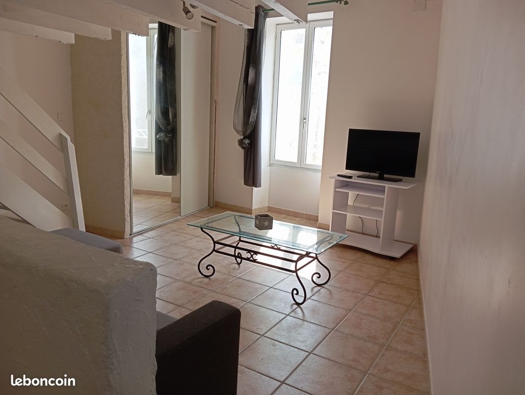 Maison à louer, 55m², Vallabrègues