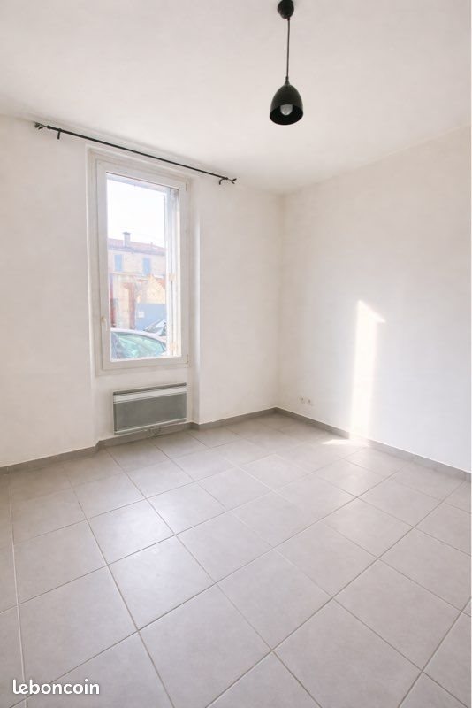 Appartement à louer, 46m², Marseille 15ème