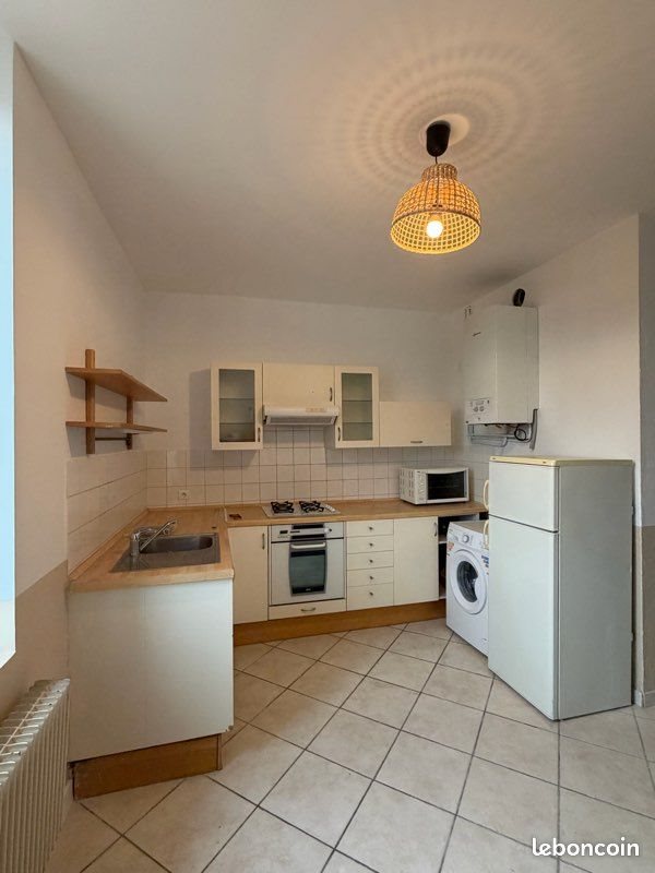 Appartement à louer, 60m², Saint-Etienne
