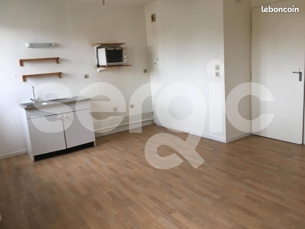 Appartement à louer, 24m², Lille
