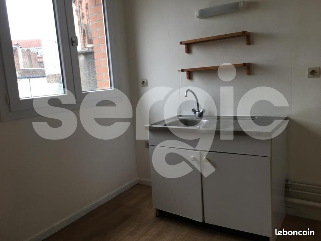 Appartement à louer, 24m², Lille