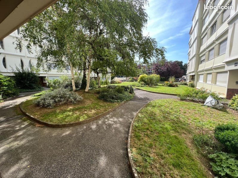 Appartement à louer, 31m², Saint-Max