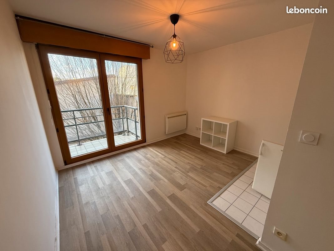 Appartement à louer, 24m², Reims
