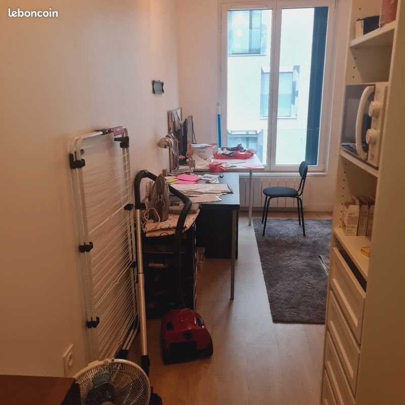 Appartement à louer, 24m², Paris 17ème