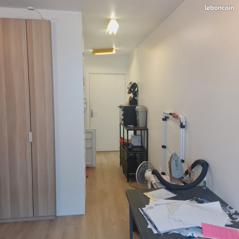 Appartement à louer, 24m², Paris 17ème