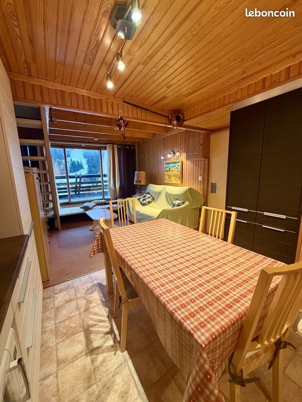 Appartement à vendre, 70m², Laveissière