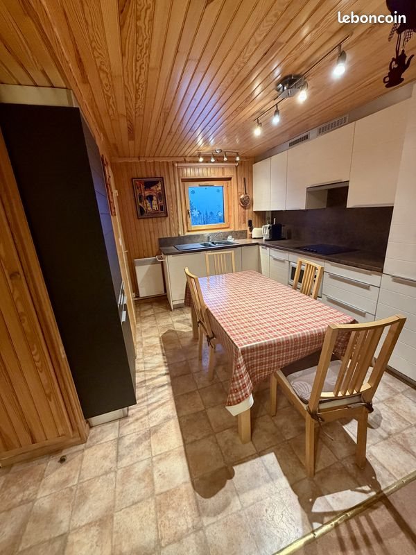 Appartement à vendre, 70m², Laveissière