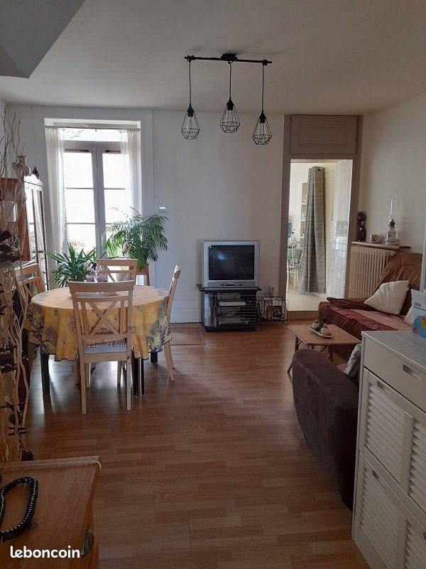 Appartement à louer, 47m², Saint-Galmier