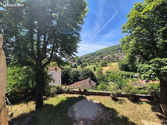 Maison à louer, 211m², Albigny-sur-Saône