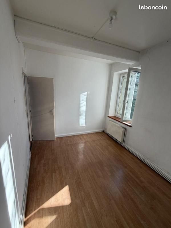 Maison à louer, 92m², Soucieu-en-Jarrest