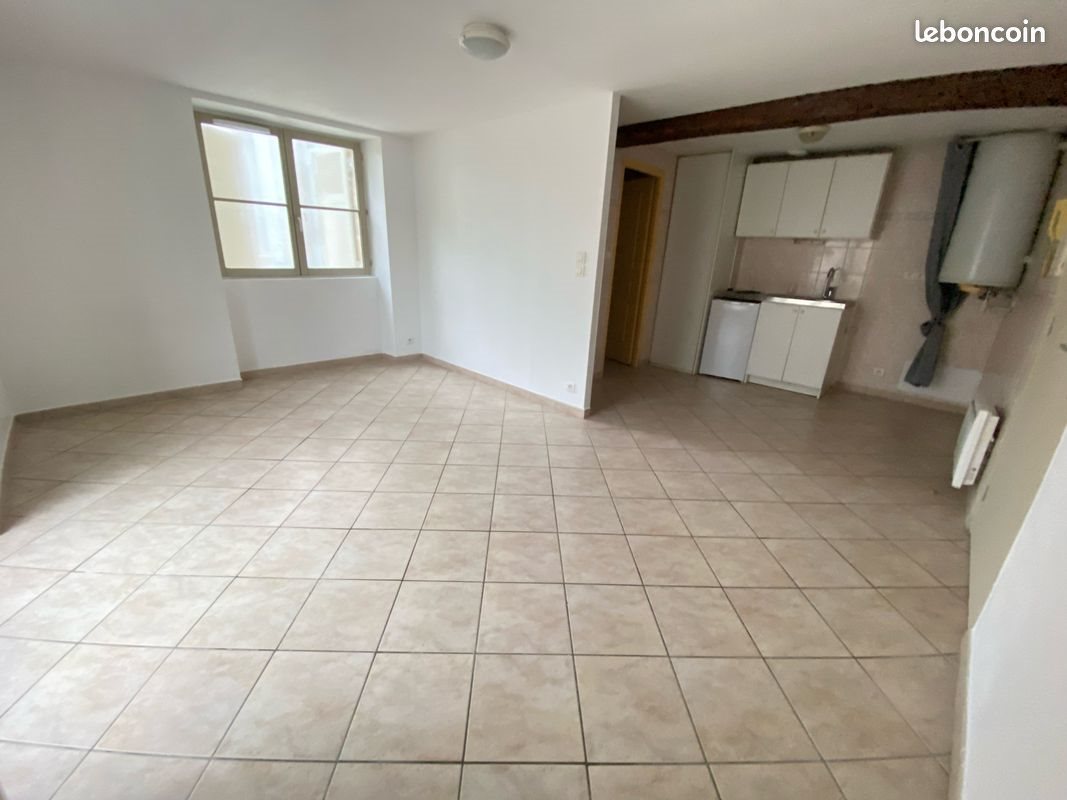 Appartement à louer, 26m², Meung-sur-Loire