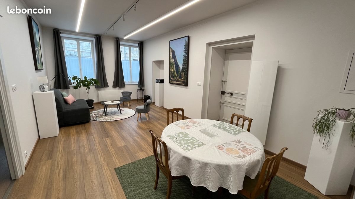 Appartement à louer, 88m², Arbois