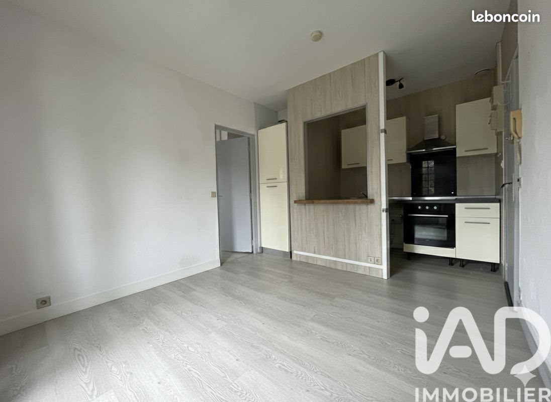 Appartement à louer, 28m², Gressey