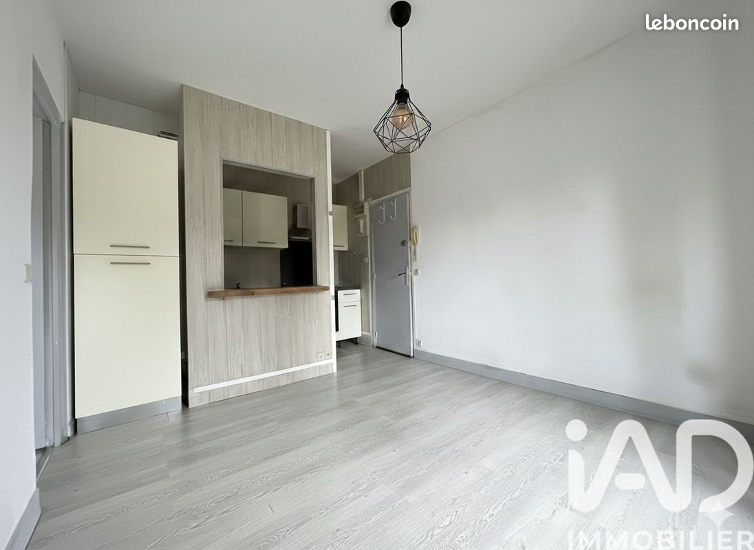 Appartement à louer, 28m², Gressey