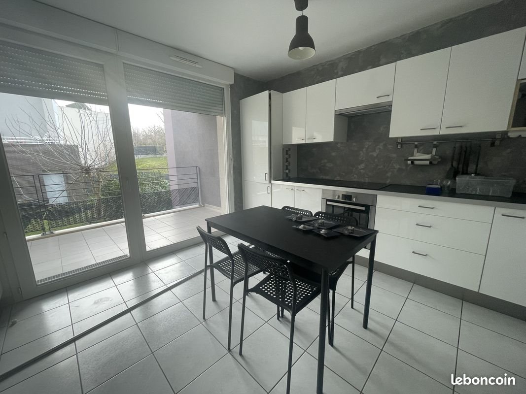 Appartement à louer, 34m², Mions