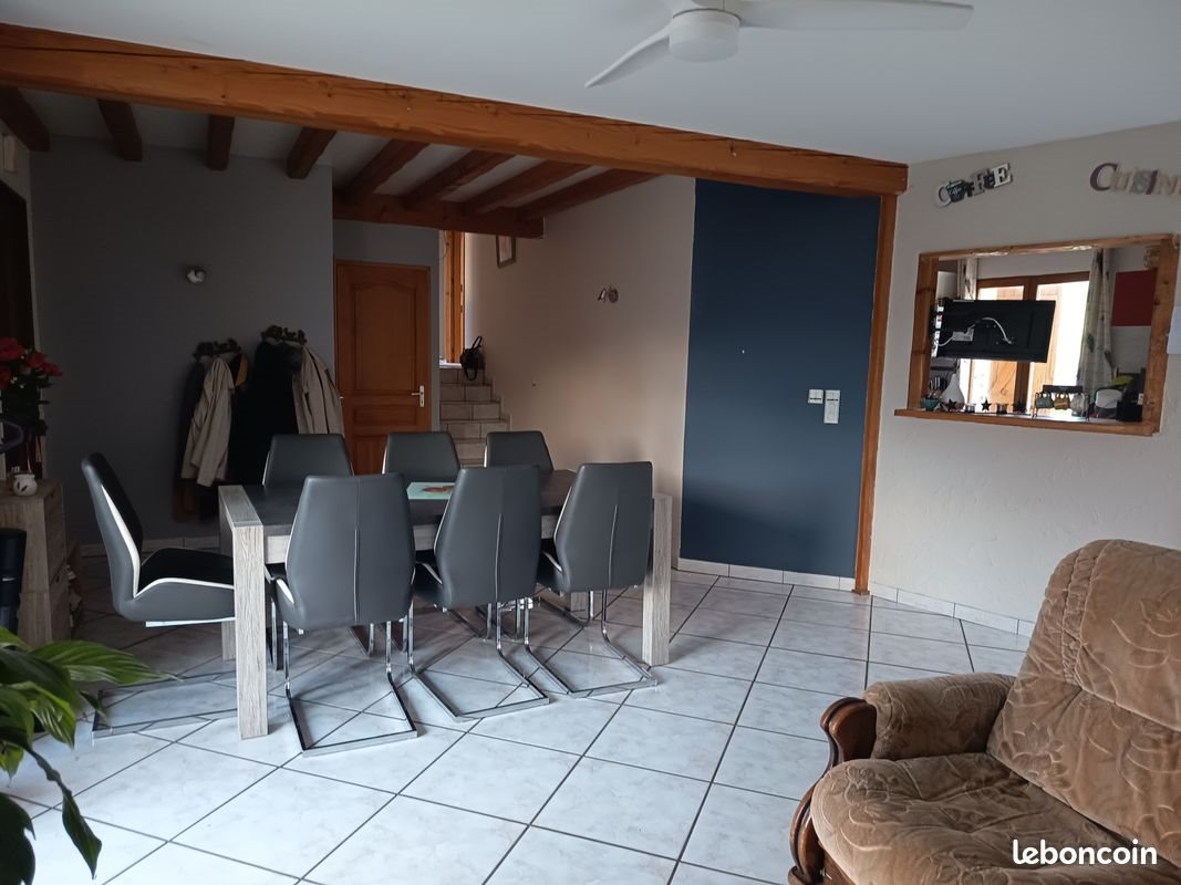 Maison à vendre, 163m², Pomeys