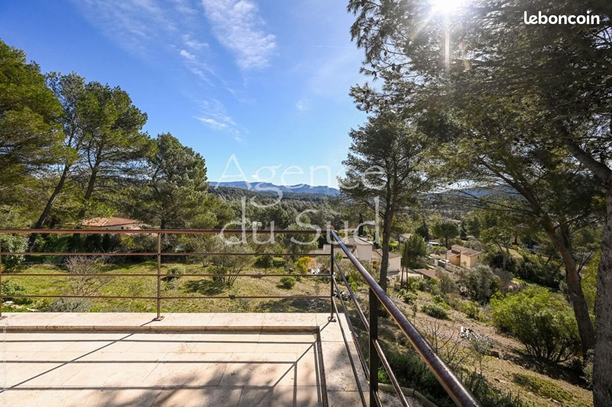 Maison à vendre, 200m², La Bouilladisse