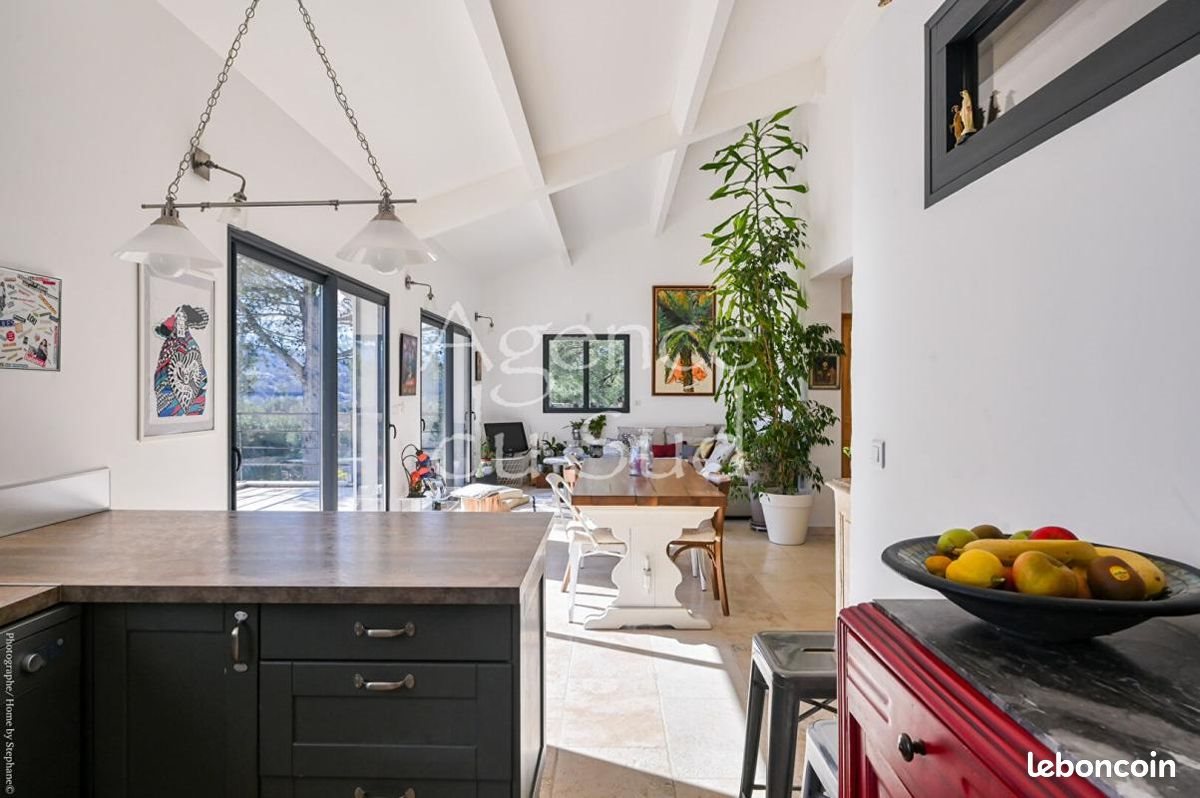 Maison à vendre, 200m², La Bouilladisse