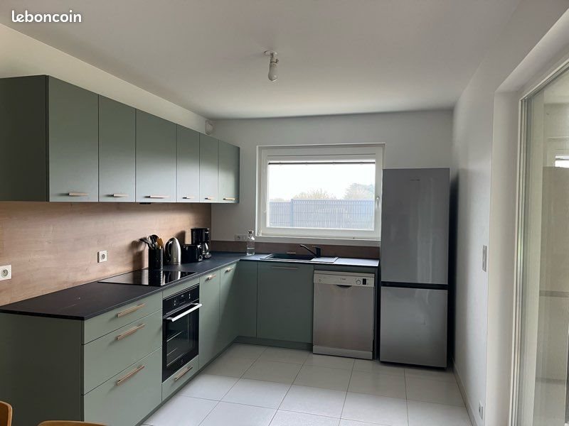 Appartement à louer, 70m², Séné