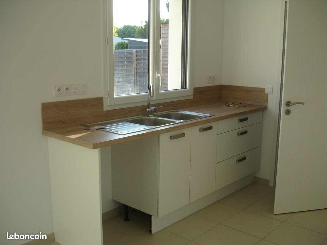 Maison à louer, 98m², Médis