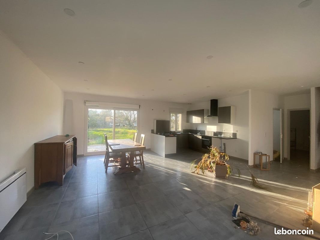 Maison à louer, 133m², Egreville