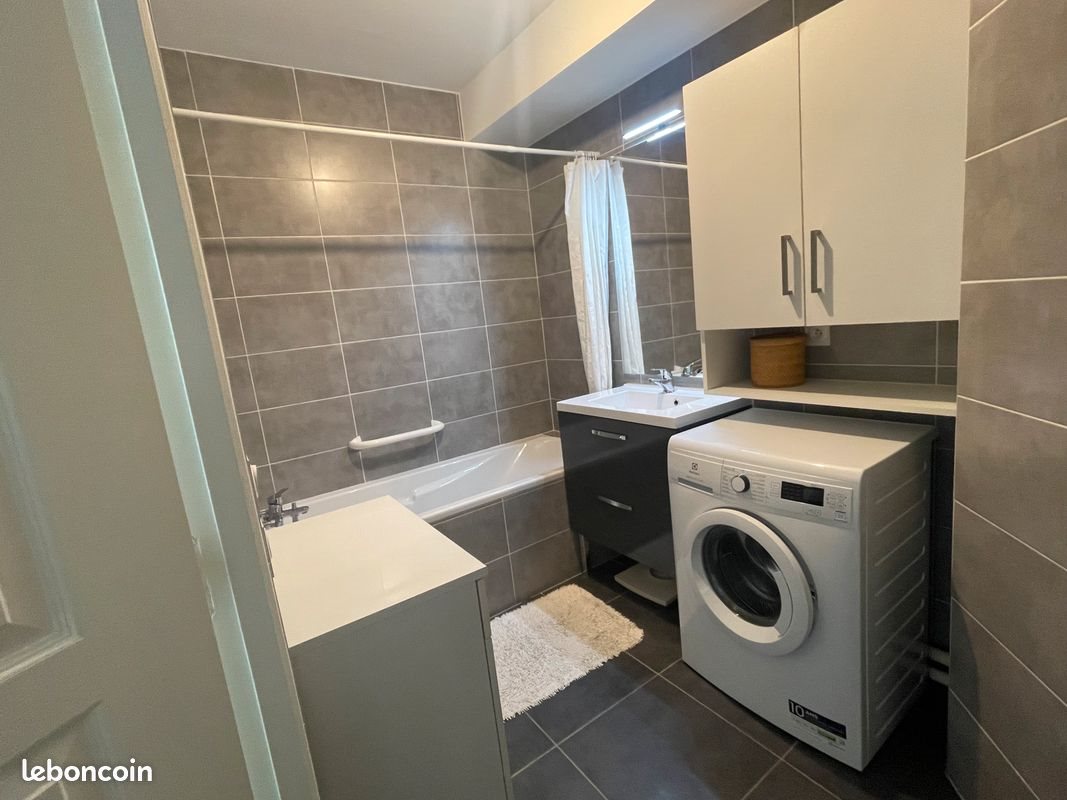 Appartement à louer, 69m², Grenoble